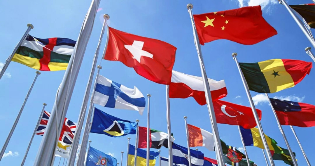 《2019年深圳市寶安區(qū)五類百?gòu)?qiáng)企業(yè)名單庫(kù)》發(fā)布， 百超迪能激光榮登三榜